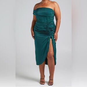 NWT Showpo Emerald Green Strapless Midi Dress size 0